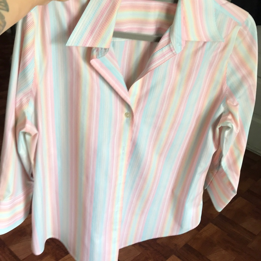 Eddie Bauer Wrinkle Resistant Top
